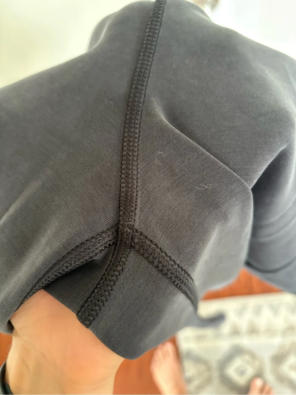 NWOT lululemon black softstreme pants